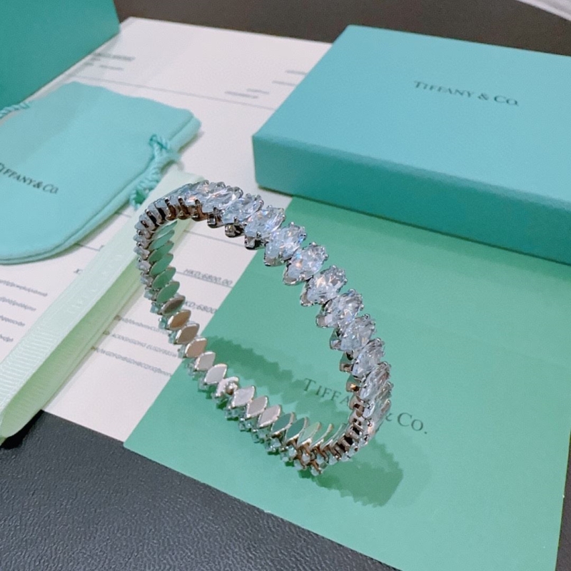 T*f*ny bracelets